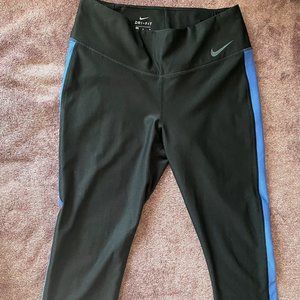 Nike Dri-Fit Capri Leggings